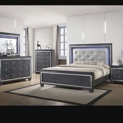 Gray Bed-set w/ LED lights! For Sale 