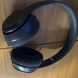 Beats 🎧 Headphones