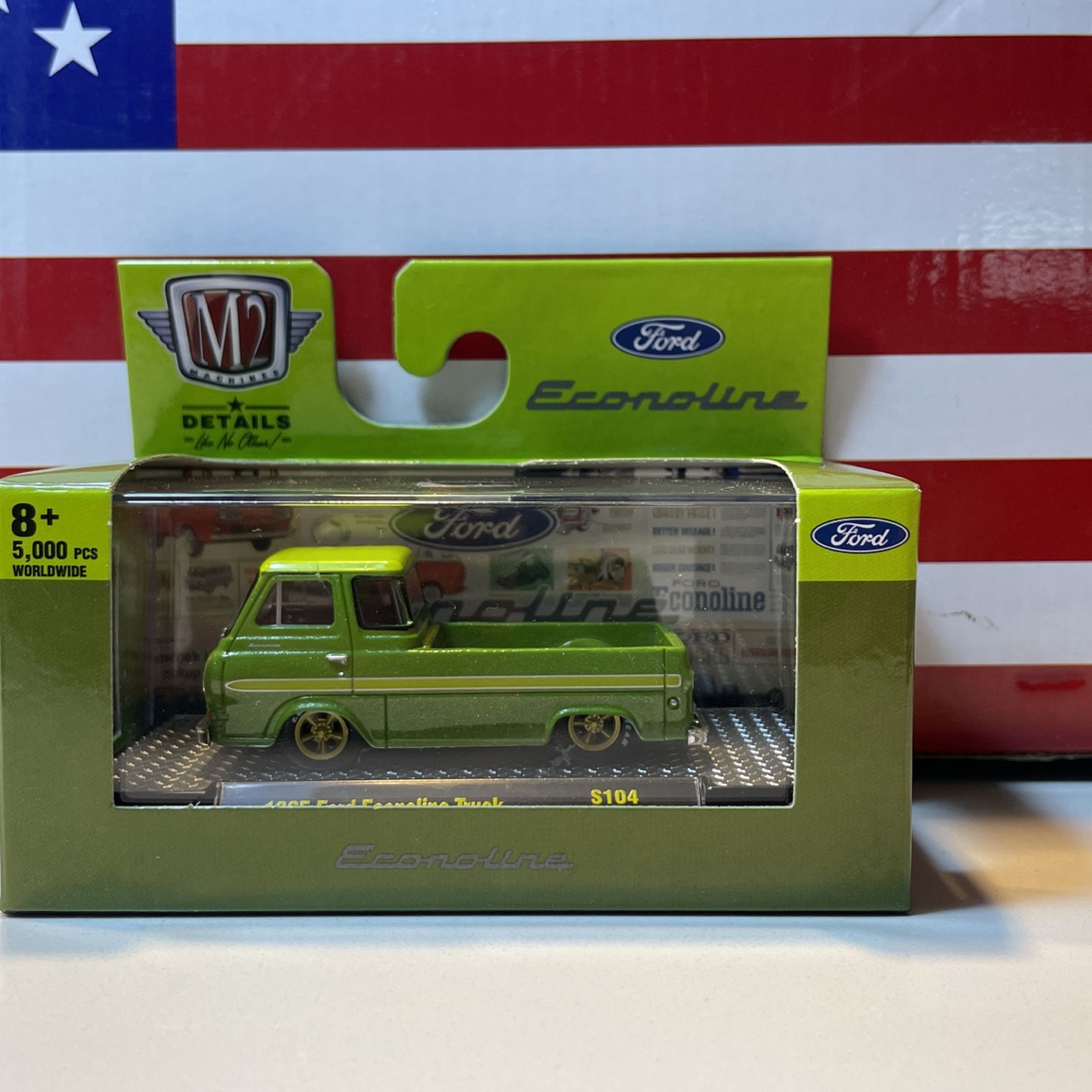 M2 Machines S104 Econoline 1965 Ford Econoline Truck