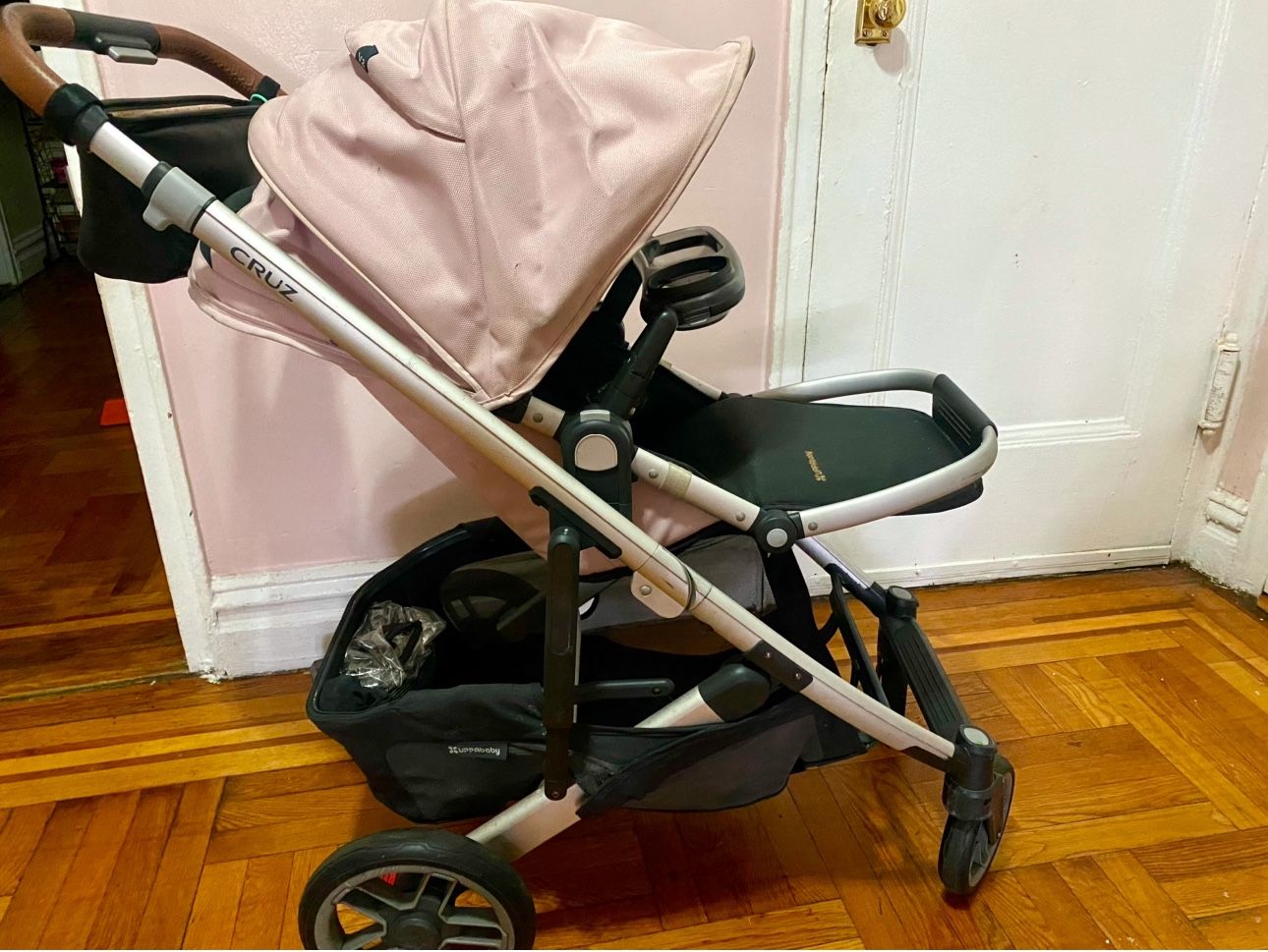 Cruz Stroller v7