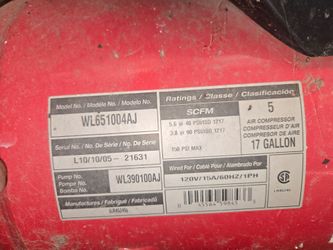 Husky air compressor.   Compressor de aire