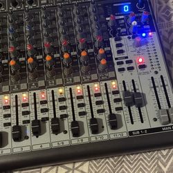 Behringer mixer