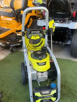 RYOBI 3300 PSI 2.3 GPM Cold Water Gas Pressure Washer with Honda GCV190 Idle