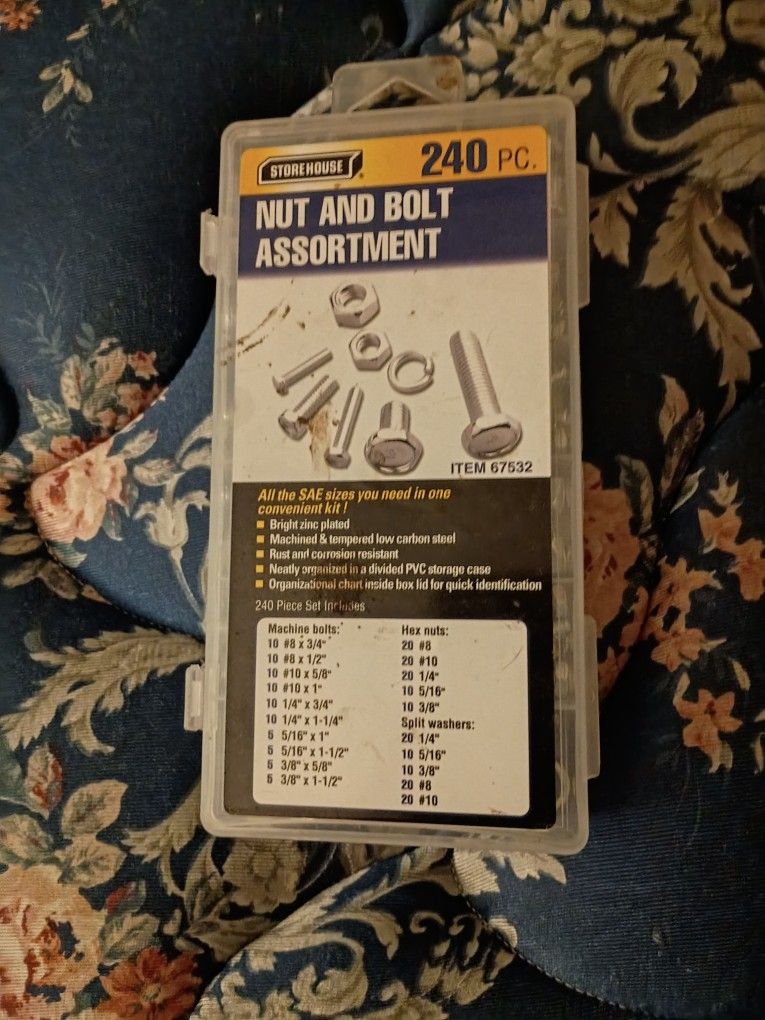 Nut And Bolts 240 Pieces