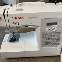 Singer Patchwork Sewing Machine