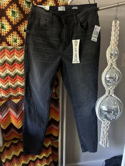 NWT Kensie Jeans