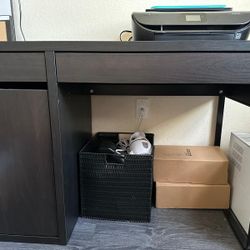 IKEA MICKE Desk