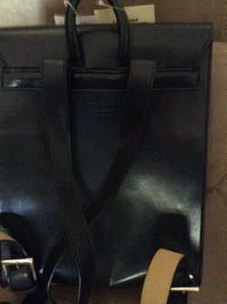 Black simulated Leather BACKPACK Purse. Mondani New York. for
