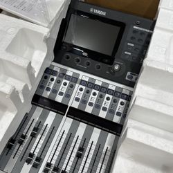 Yamaha TF1 Digital Mixer