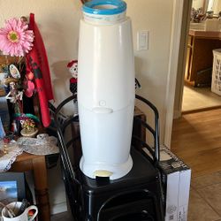 Genie Diaper Pail