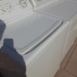 WASHER AND DRYER KENMORE EXELLENT CONDITION 