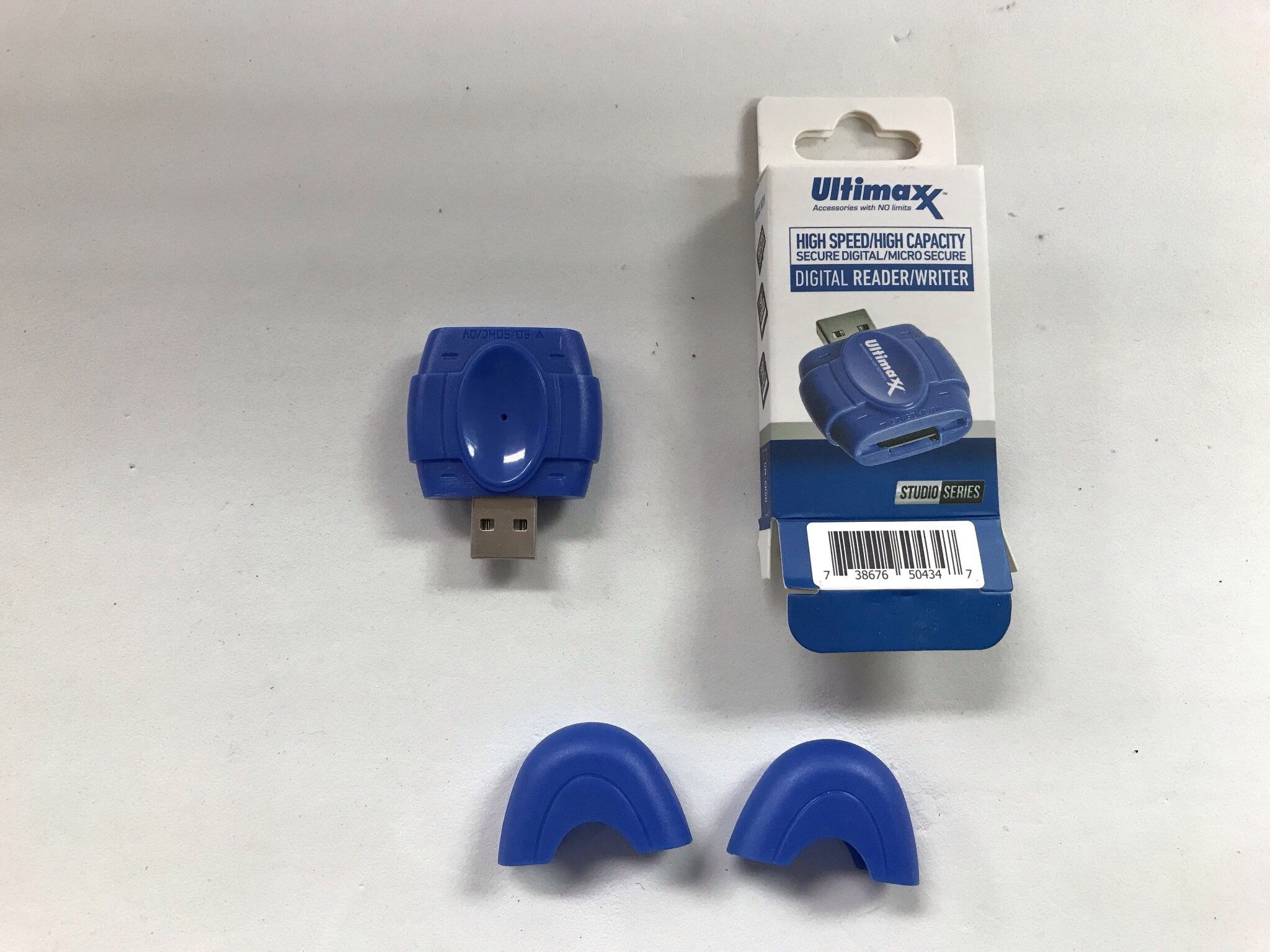 Ultimaxx SD CARD READER USB High Speed/High Capacity Digital Reader/WriteR