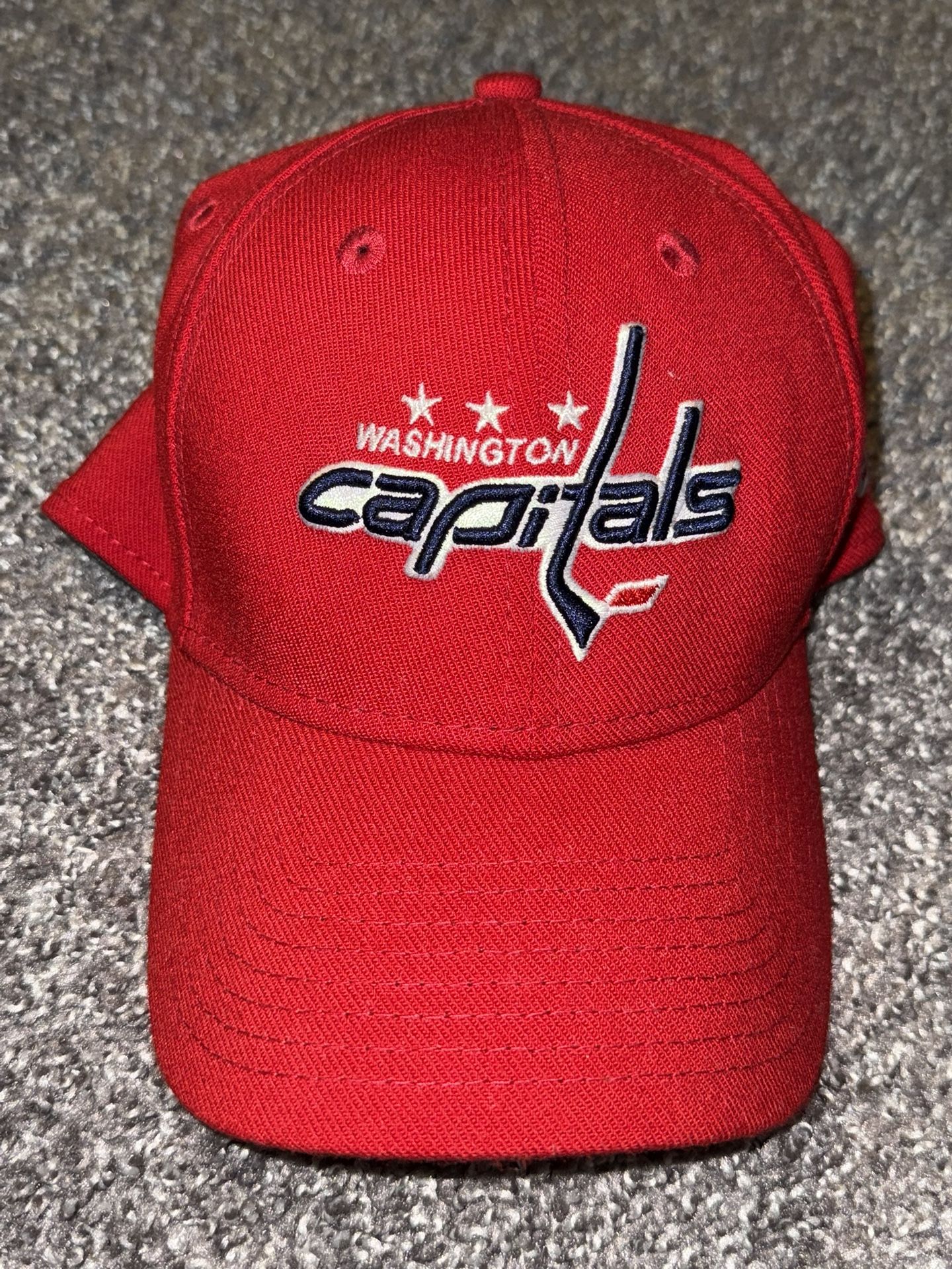 New Era NHL Washington Capitals Hockey Fitted Hat Size S/M Used Pre Owned 3930