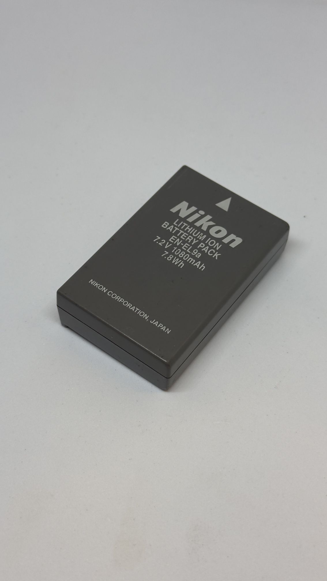 Nikon OEM EN-EL9a Lithium-Ion Battery for d40 60 3000