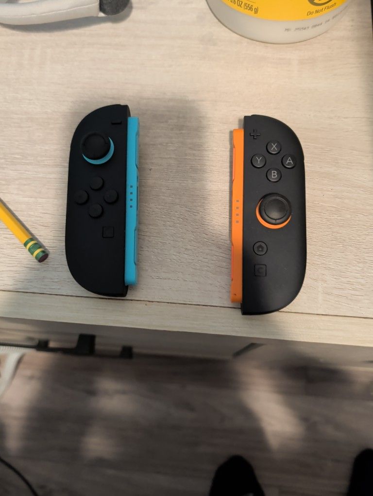 Nintendo Switch 2 Joycons And Charging Handheld
