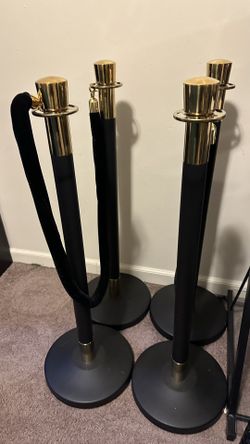 Black And Gold Stanchions And Rope Set Of 2