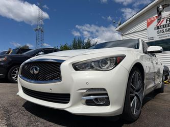 2015 Infiniti Q50