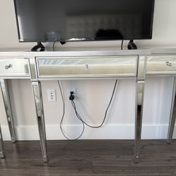 Mirrored Table Console 