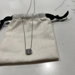 Beautiful 925 Sterling Silver Necklace 