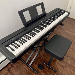 Yamaha P45 Digital piano