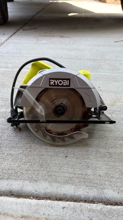 RYOBI 7-1/4 in. CIRCULAR SAW
