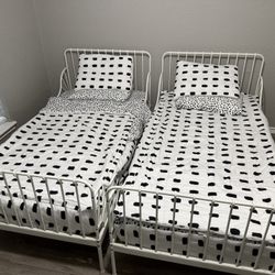 Two Twin Bed Frames With Mattress And Comforter Set