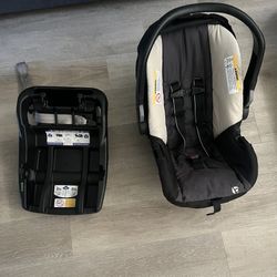 Baby Carseat With Base BabyTrend