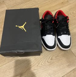 Jordan 1 Low, Black/fire White Toe, Size 10.5 Shoes