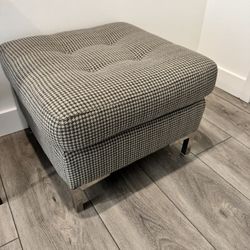 Nicolette Foot Stool