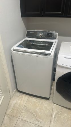 Washer And Dryer Almost New Gas Samsung 