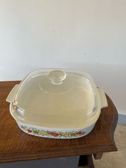 Corning ware 3 quart covered casserole/roaster