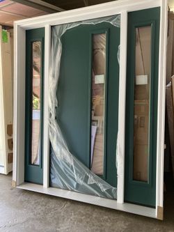 New Front Door , fiberglass , right in swing , 68 1/2 by 81 1/2 by 6 1/2 jamb