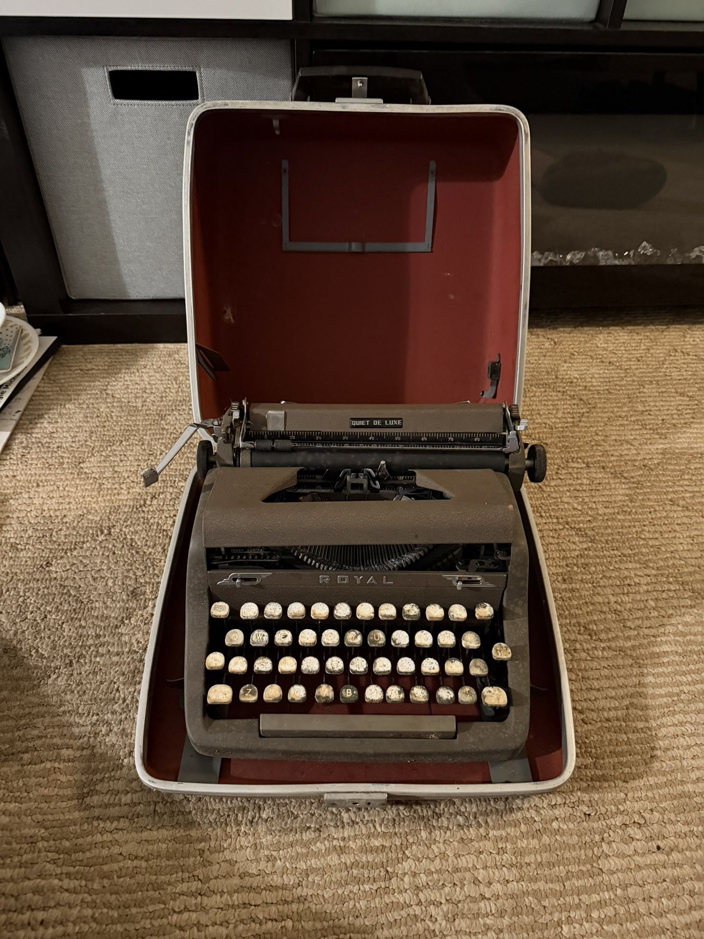 Vintage Royal Quiet Deluxe Portable Typewriter