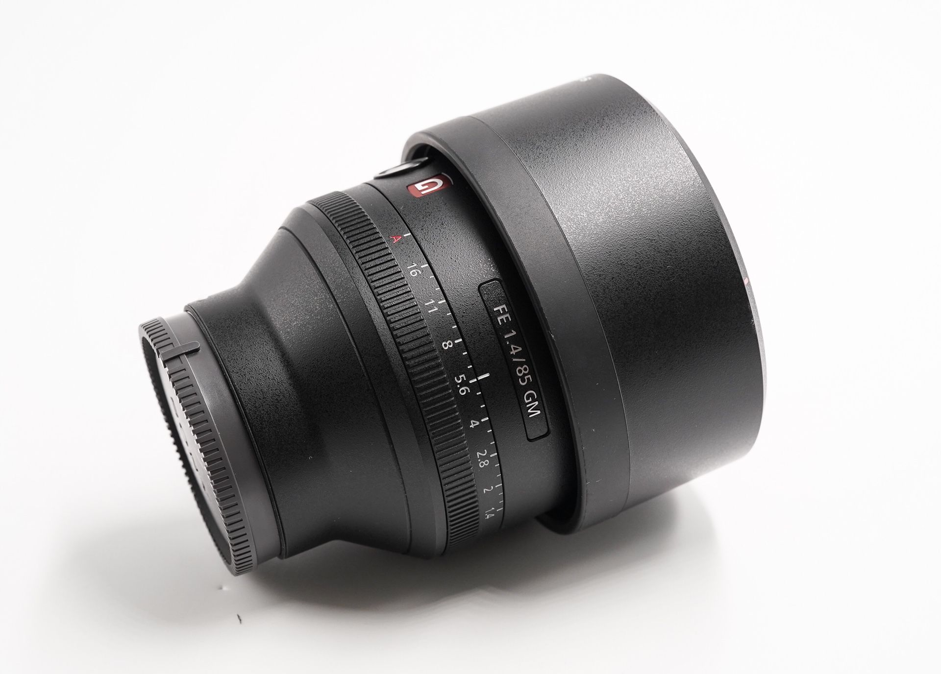 Sony 85mm 1.4 G Mirrorless Camera lens