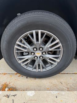 Chevrolet OEM Alloy Wheel with Tire