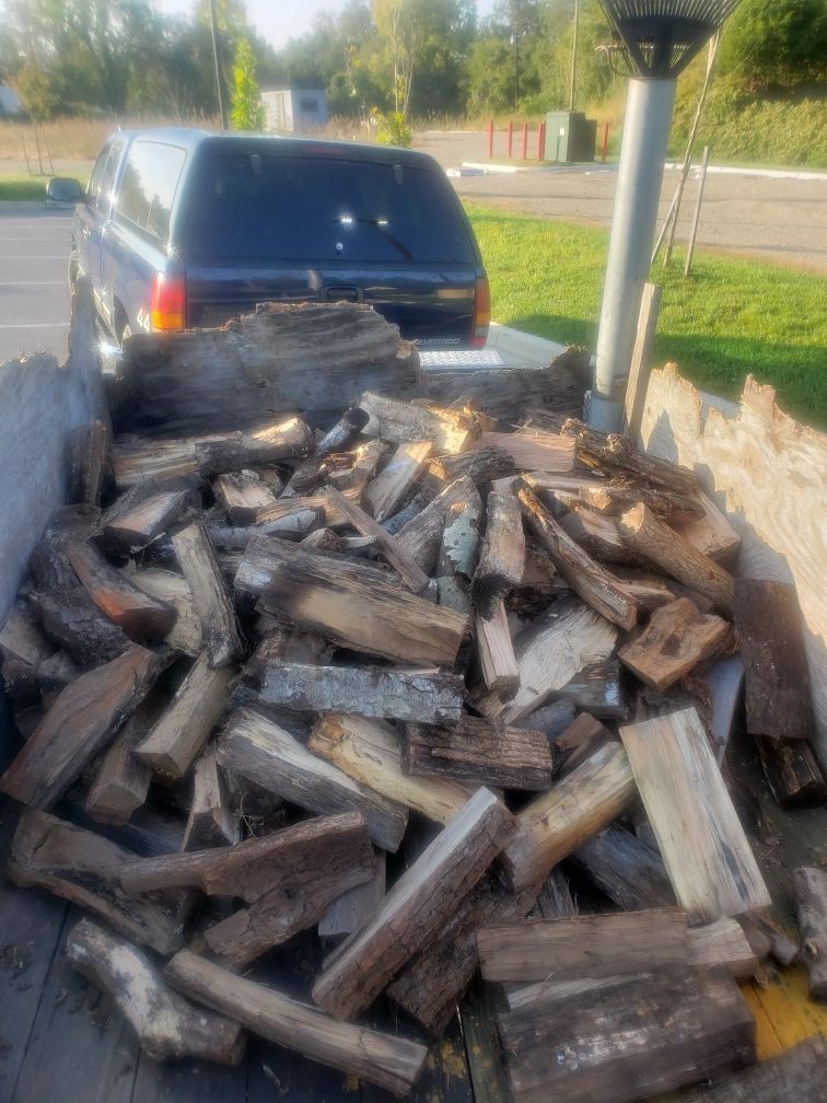 Mix seasoned hardwood Ready for delivery or pick up