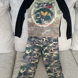 Boys Size 6/7 Clothing And Pajama Lot