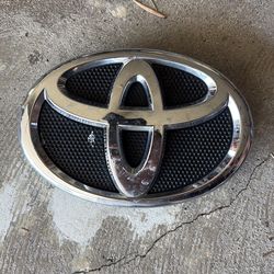 Toyota Emblem