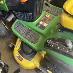 John Deere 100 Series