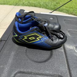 Soccer Cleats Size 1 