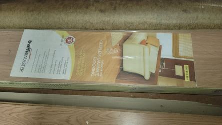 TRAFFIC MASTER GLUELESS FLOORING