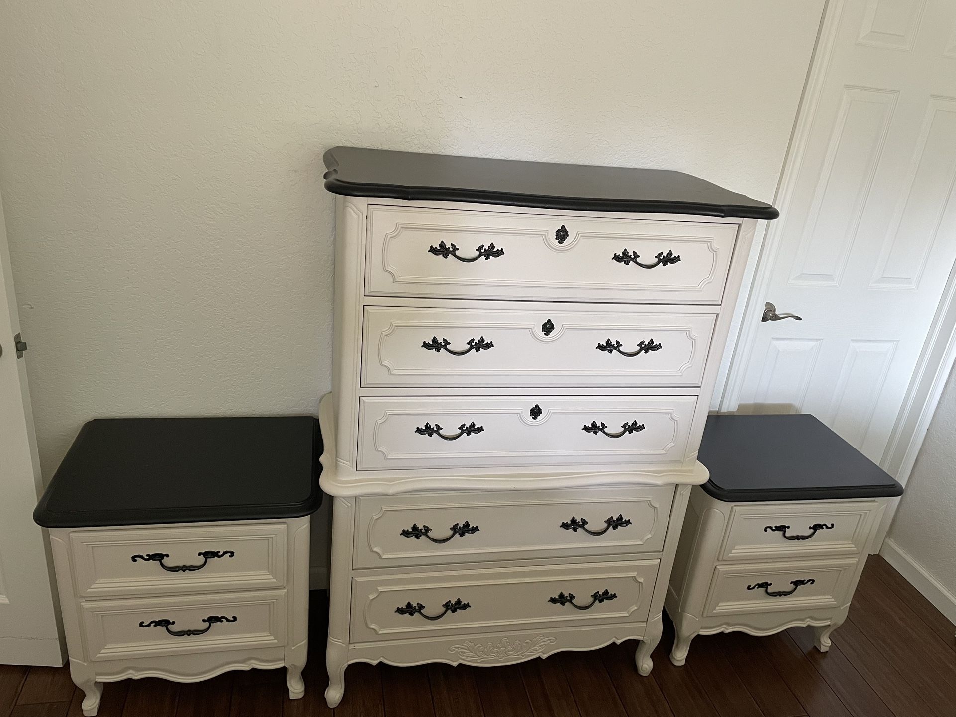 White/Black Chest Of Drawers And 2 Night Stands