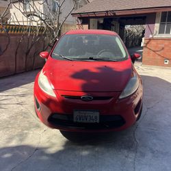 2013 Ford Fiesta Hatchback