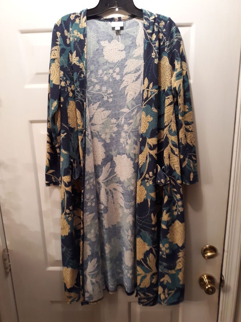 LuLaRoe Sarah cardigan