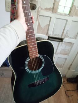 Bently guitar