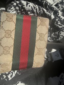 Gucci wallet