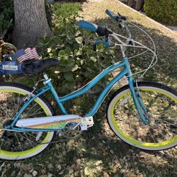 26” Huffy Beach Cruiser, Bike With Gears In Great Shape