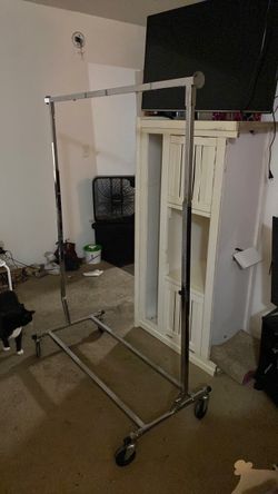 Clothes rack