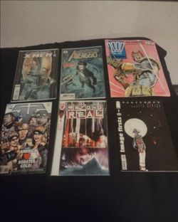6 comic books collectibles three brand new will not separate