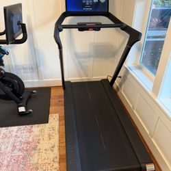 Peloton Tread (2023)